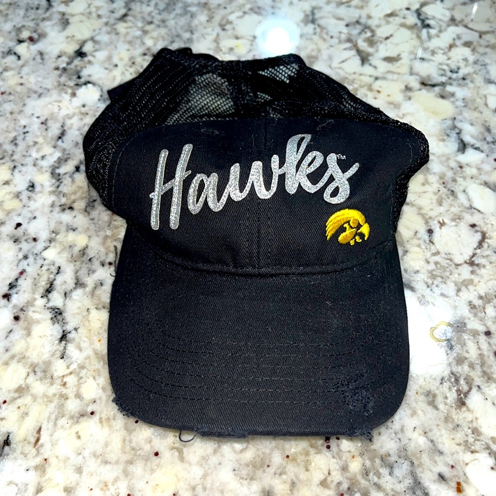 Ladies Distressed Hawkeye Hat